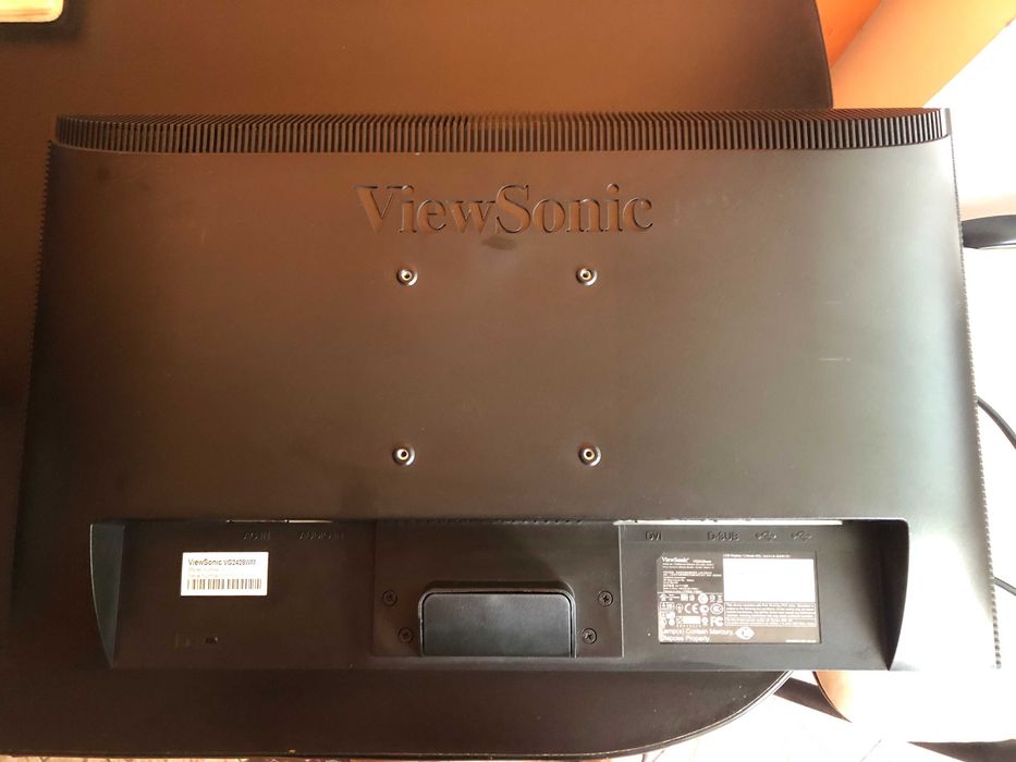 ViewSonic VG2428WM-LED 24" 1080p Ergonomic Monitor DVI, VGA,без стойка,за стена