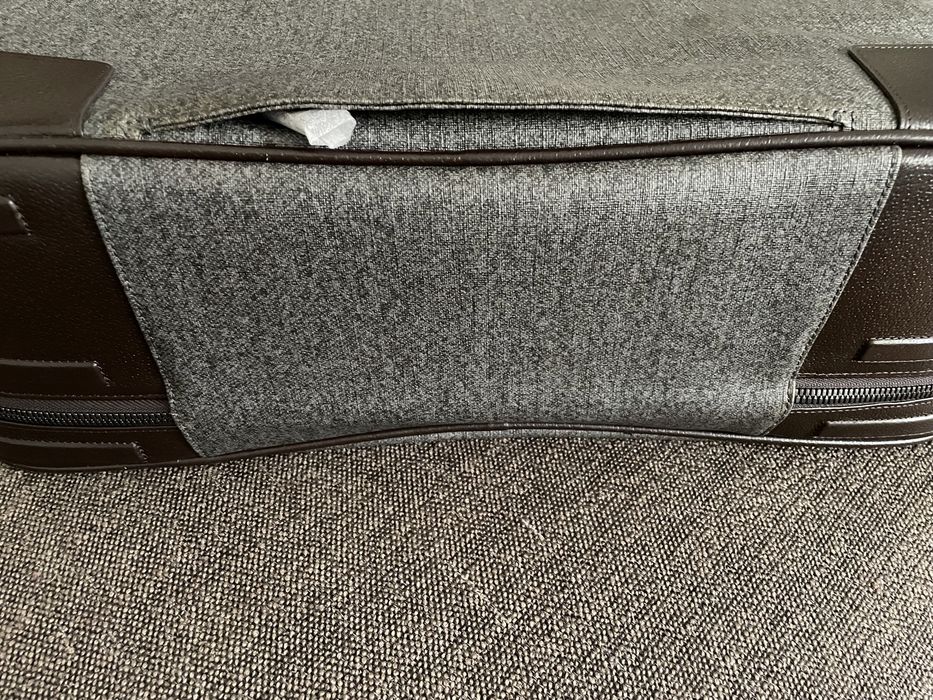 TUMI case originala noua