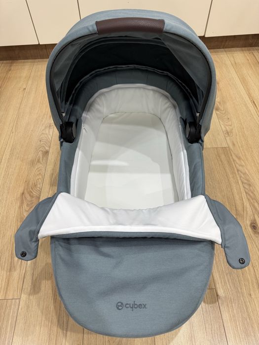 Cybex Cot S Lux и кош Aton 5