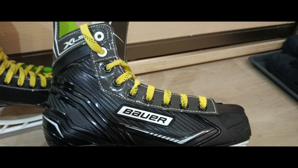 Коньки bauer XLS