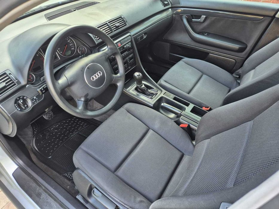 Audi A 4 1.6 MPI benzina 2002