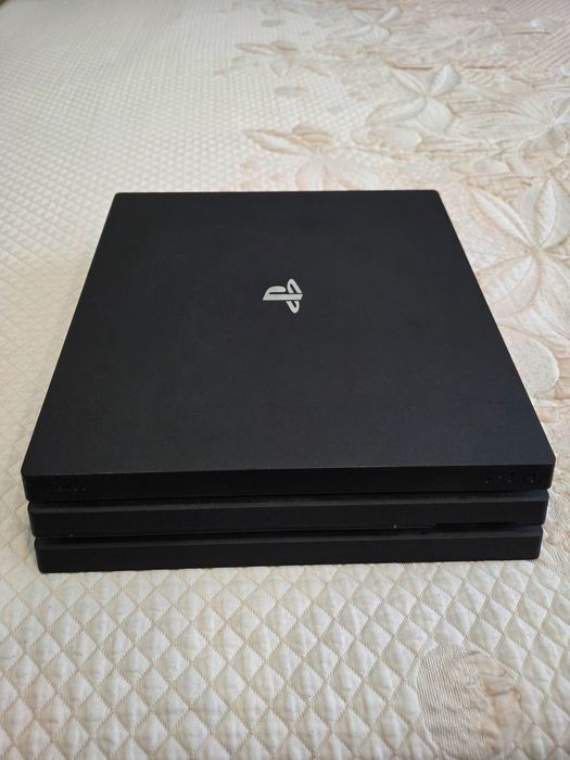 Playstation 4 Pro 1 TB