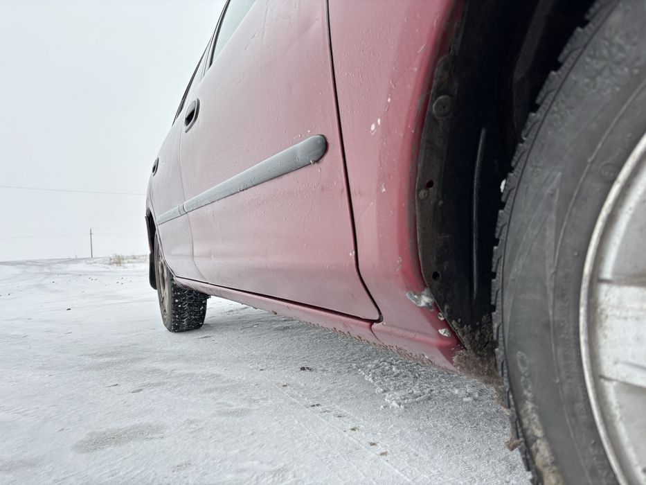 мазда 323 ba владеет женщина