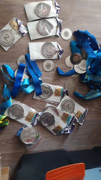 Медаль новая,город