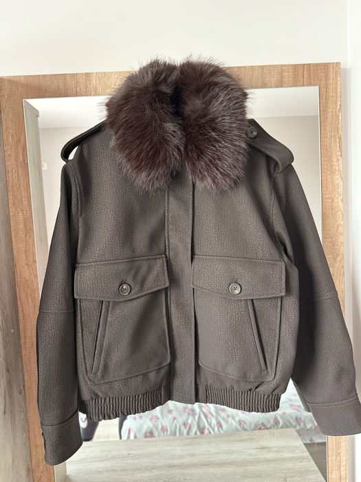 Кафяво яке Zara.