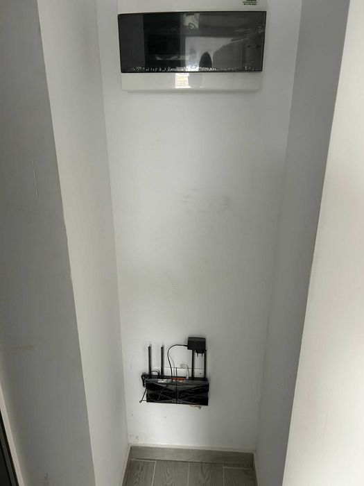 Inchiriere 2 cam. 5peroane-Studenti, echipe muncitori, zona Militari,