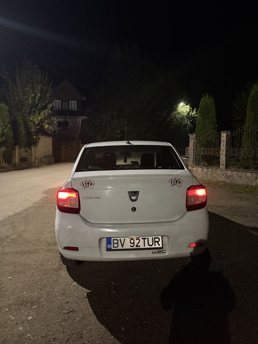 Vand sau schimb dacia logan