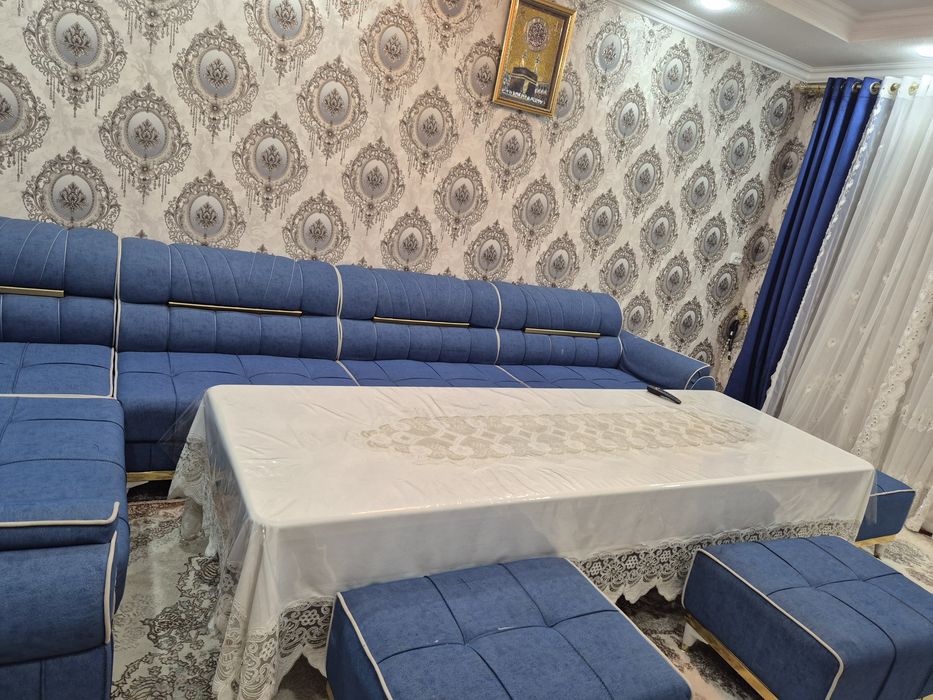 Ugolok yumshoq mebel