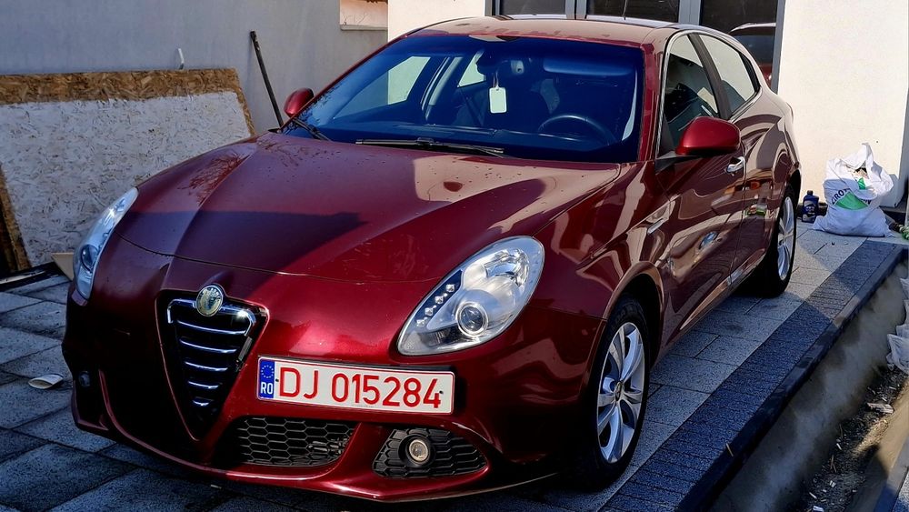 Vând Alfaromeo Giulietta 1.6 diesel