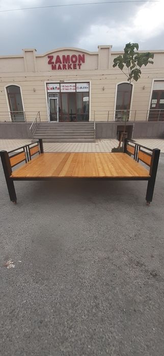 Temir so'ri. Tapchan, Kravat.