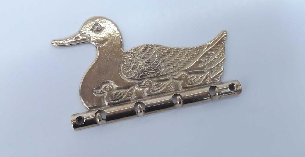 Cuier bronz chei, model rata