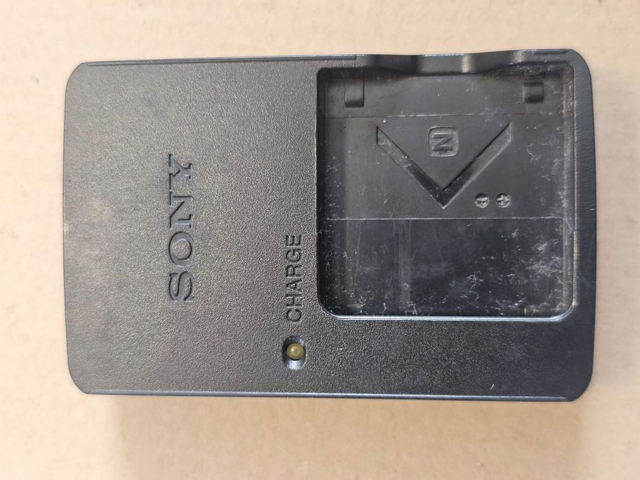 Sony BC- CSNB încărcător acumulator