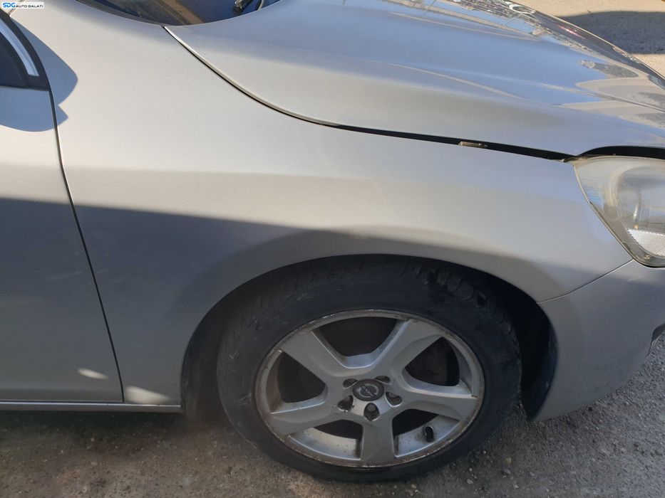 Carenaj Aparatoare Protectie Noroi de la Roata Janta Dreapta Fata Volvo V60 2010 - 2018 [K1879]
