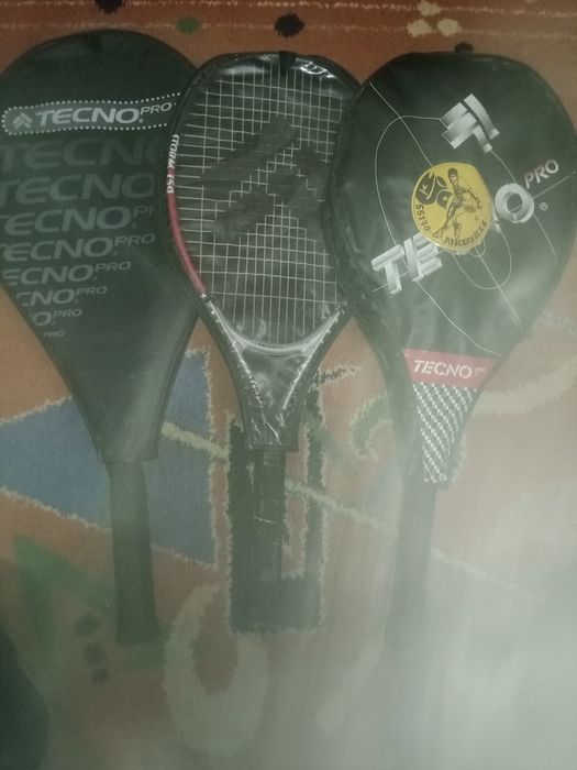 Vind paletele de tenis de câmp