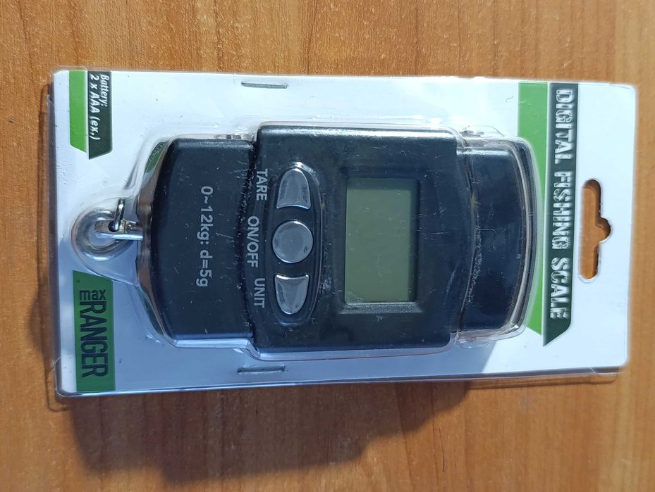 Кантар рибарски дигитален 0-12 кг.с интервали от 5 гр.мерителна лента