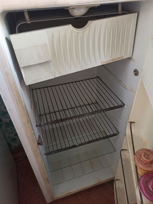 Продам холодильники