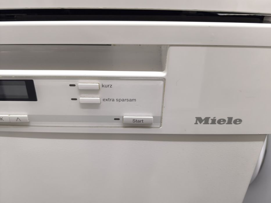 Съдомиялна Miele G 6300 SC - Свободностояща