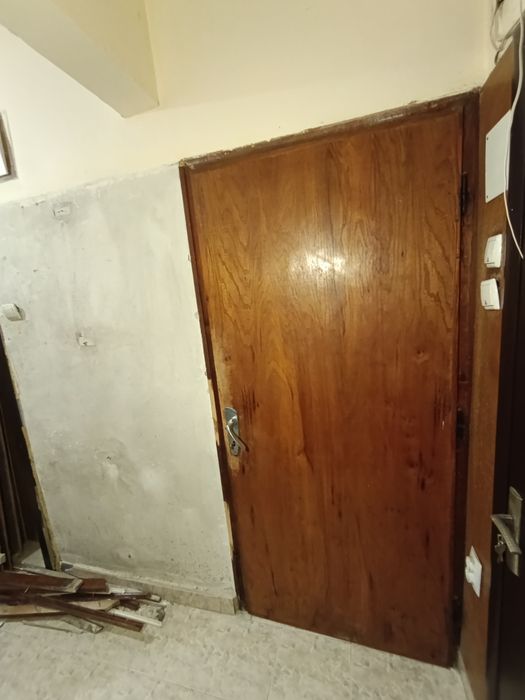 Интериорни врати - дървени 4 броя