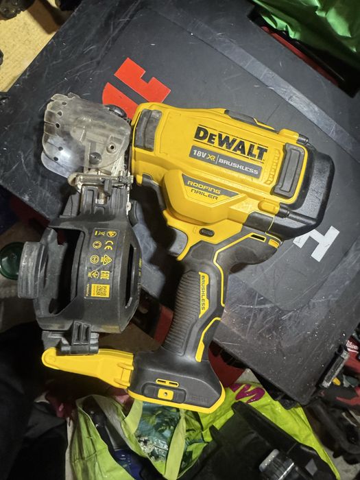 Pistol cuie dewalt dcn45rn