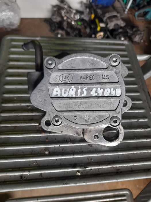 Вакум помпа за Toyota Auris 1.4 D4D