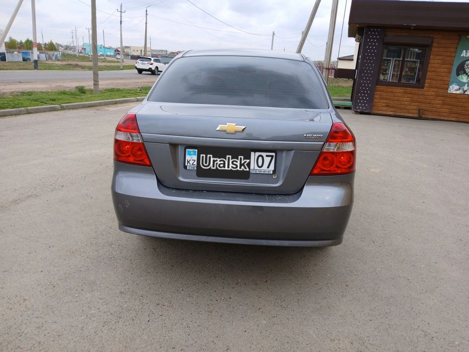 Продам автомобиль Chevrolet Nexia R3