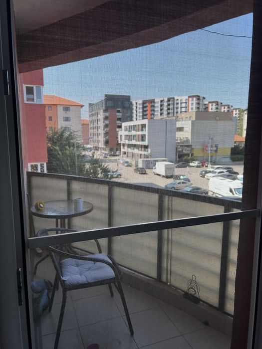 Inchiriez apartament 2 camere zona Compozitorilor