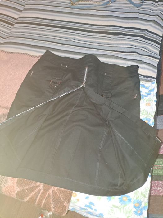 Дамска Елегантно-спортна пола