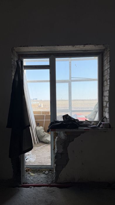 Продаю пластик окна витражи