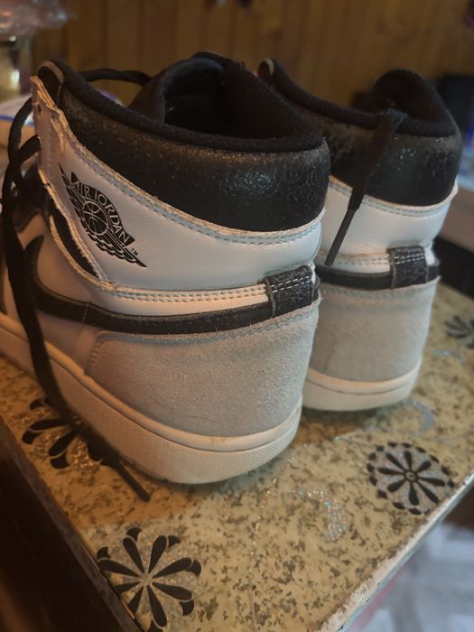 adidasi jordan 1