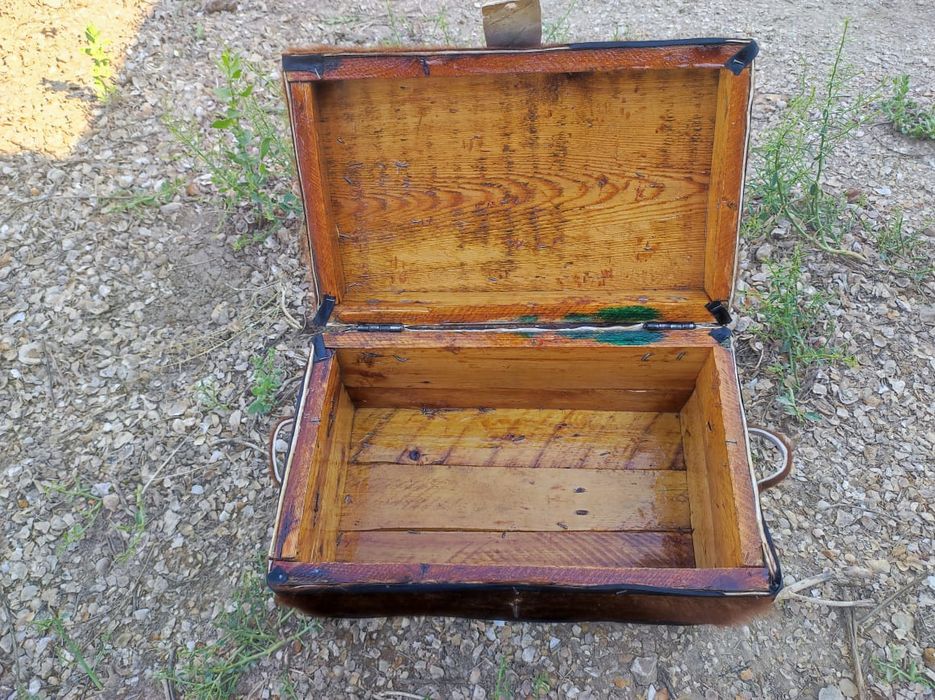 Териден истелген сандык сатамыс