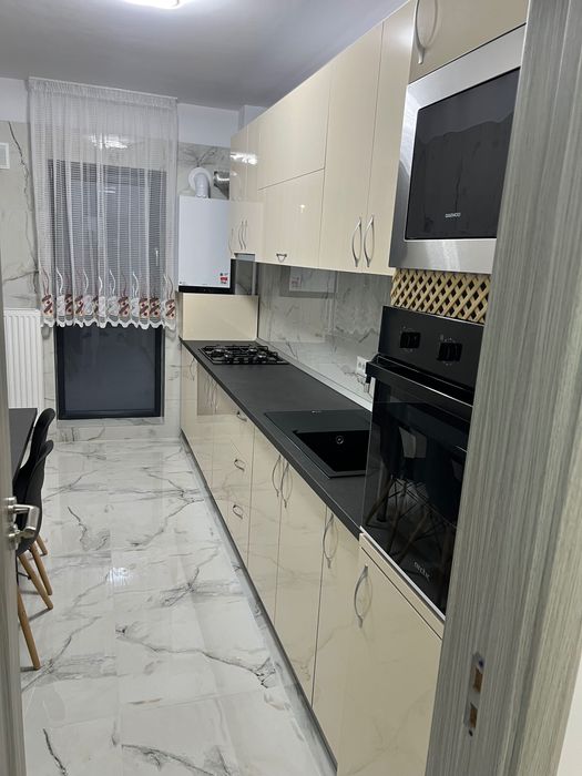 Apartament 2 camere de închiriat  exigent plaza   Faza 4