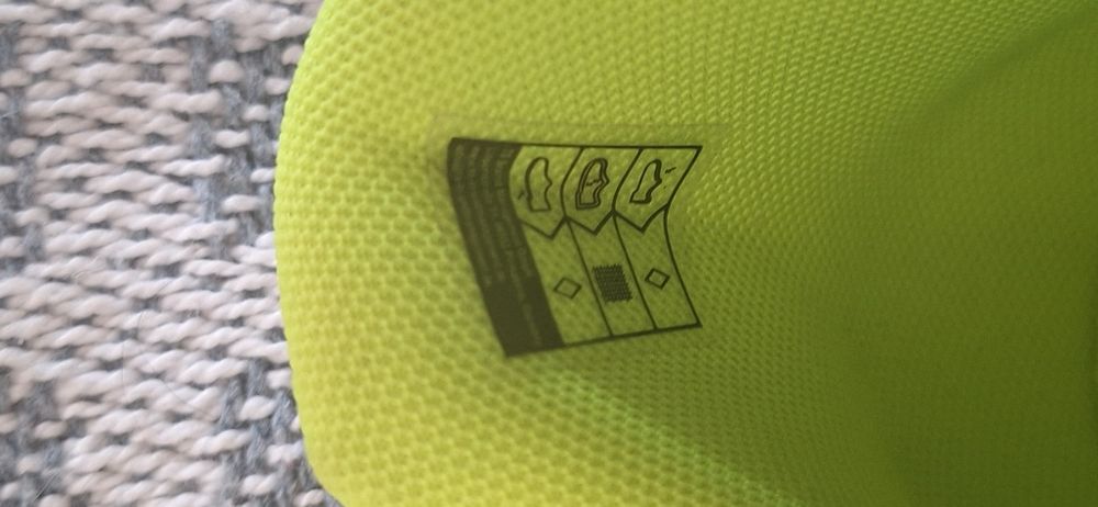 Adidasifotbal,Jako,noi,eticheta,90 lei