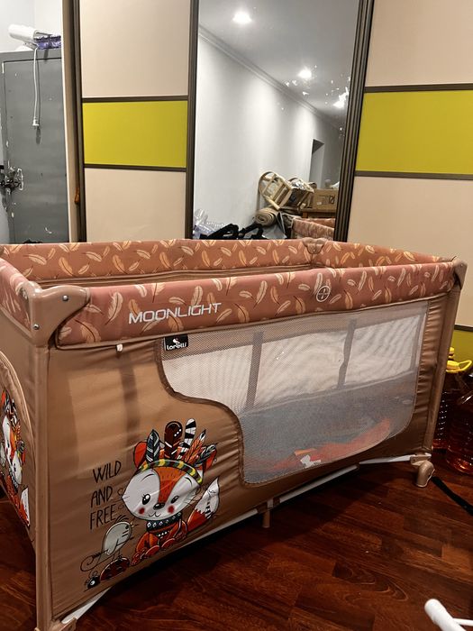 Детская кровать+коврик