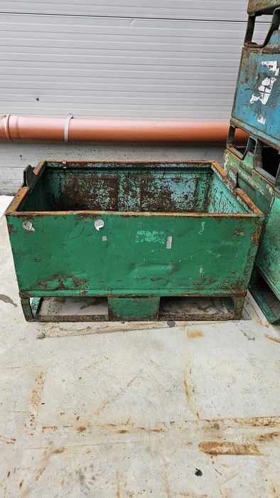 Container verde metalic