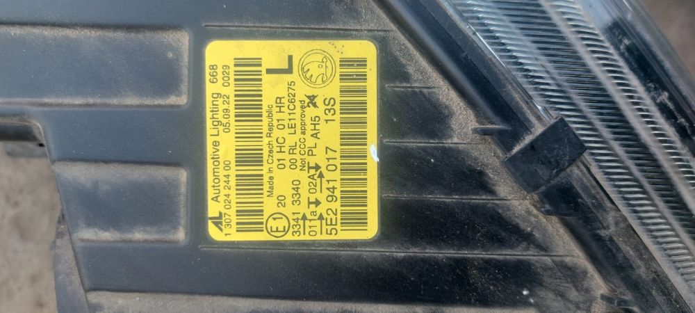 Far / faruri skoda octavia 3 2015