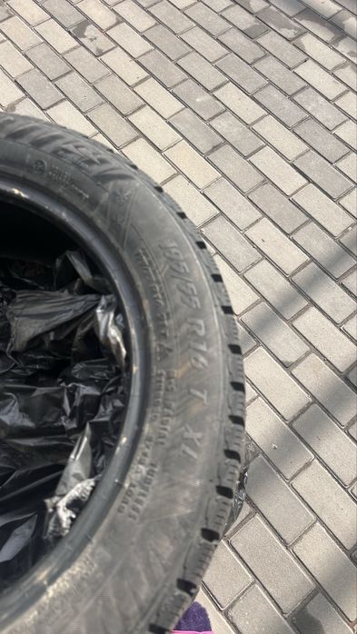 Продам зимии шинф