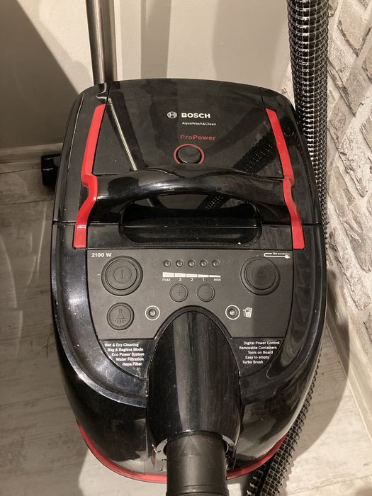 Перяща прахосмукачка bosh