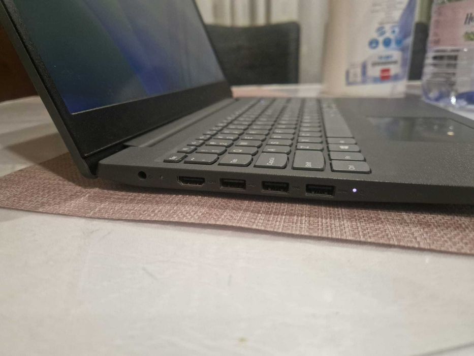 Lenovo IdeaPad 3 15IIL05