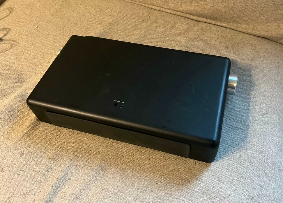 Radio portabil Geneva DAB FM Bluetooth functional