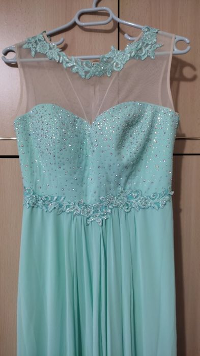 Зелена официална рокля