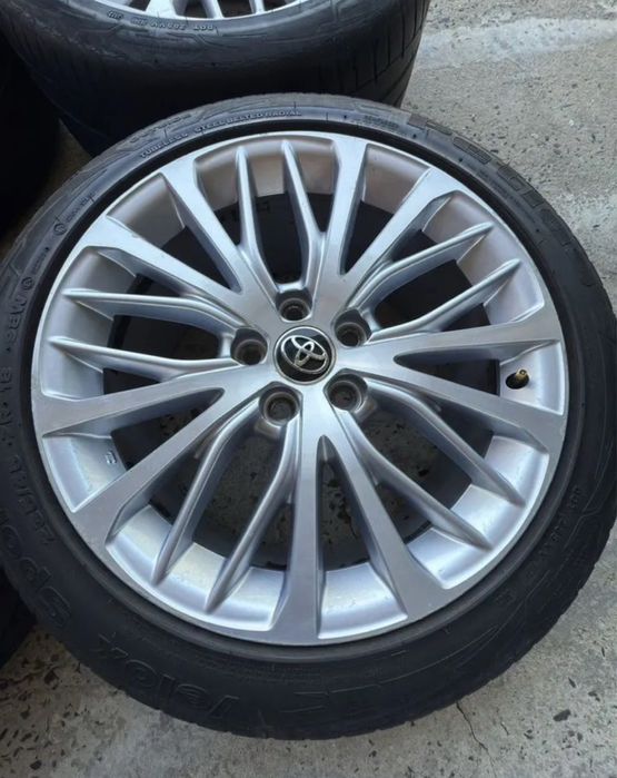 диски колеса от камри 70 р18 оригинал