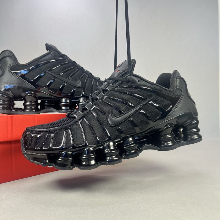 Nike Shox TL “Triple Black” НОВИ! Ориг