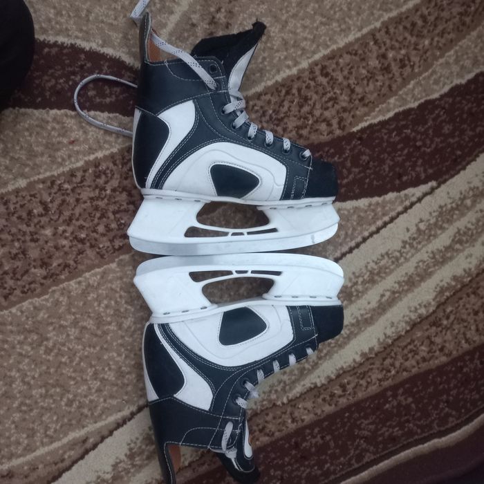 Продам канки       .