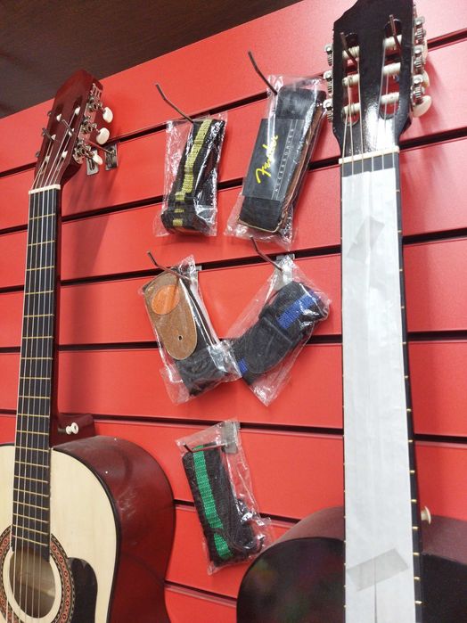 Гитара, чехлы, домбыра, ремешки