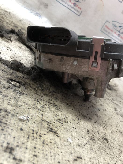 Motoras stergator hayon  Volkswagen Sharan 2005