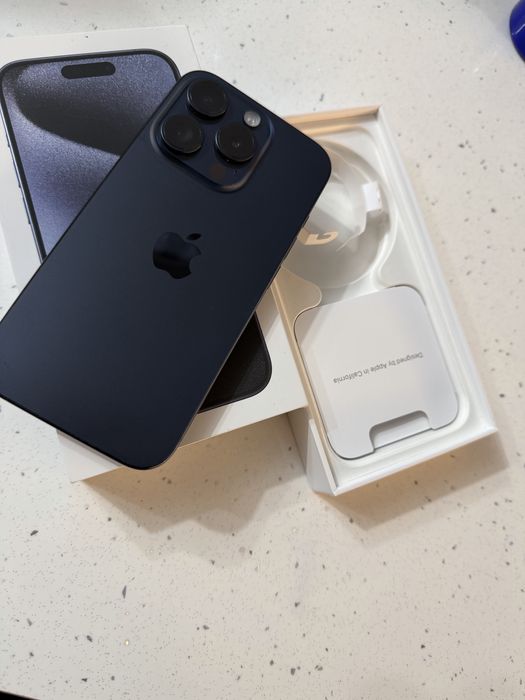 Iphone 15 pro 128 GB