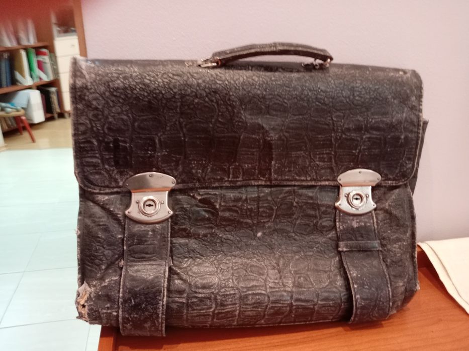 Чемодан-кейс и дипломат-портфель СССР