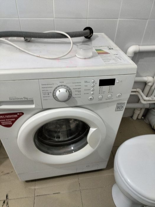 Продам стиральную машинку