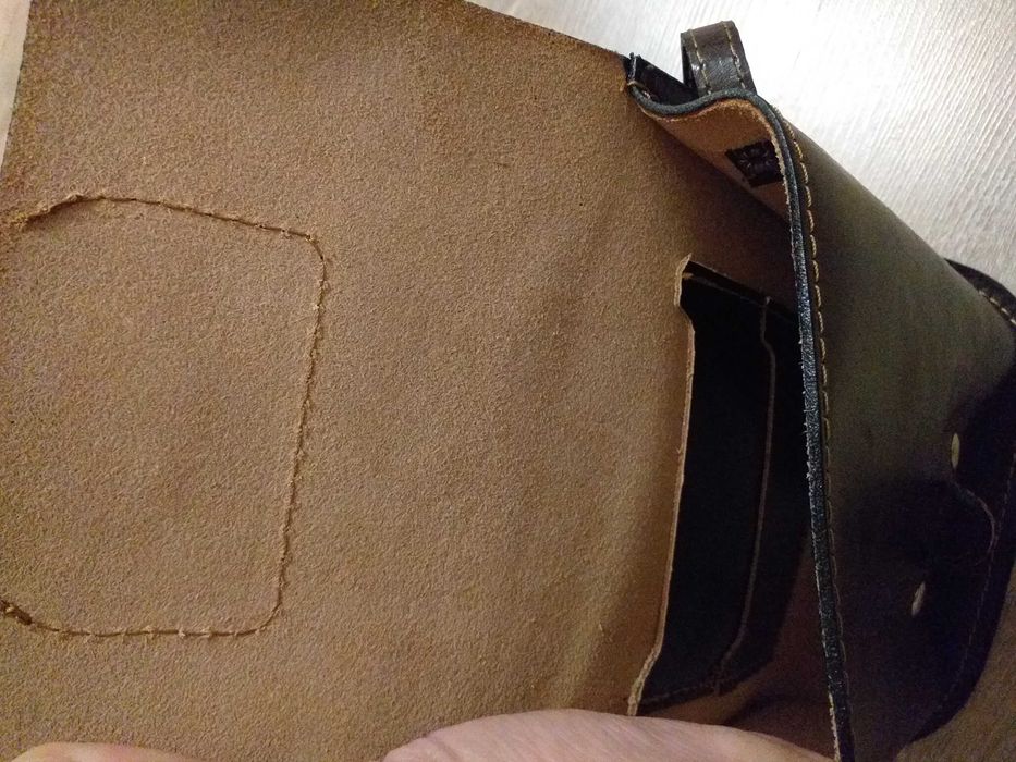 Чанти от естествена кожа