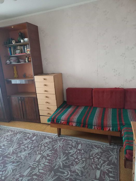 Сдам 2 х комнатную. кв н/п